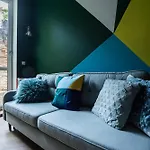 Close-Urban Chic -2 Rooms Apartment - Praga Polnoc - Warsaw Stays - Zabkowska